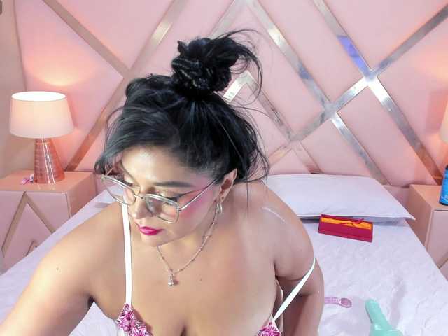 AmaraBlazze live cam on BongaCams
