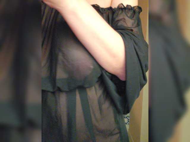 NotYourMuse1 live cam on BongaCams