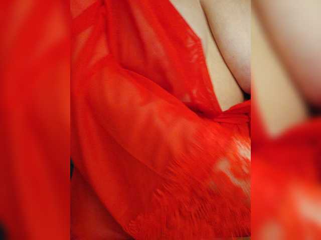 NotYourMuse1 live cam on BongaCams
