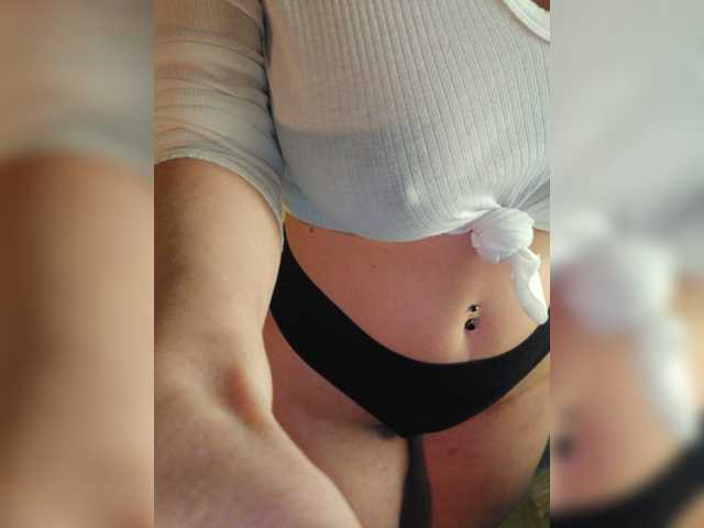 NotYourMuse1 live cam on BongaCams
