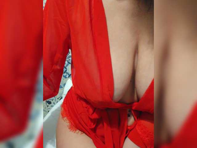 NotYourMuse1 live cam on BongaCams