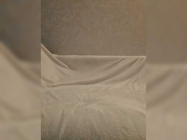 NotYourMuse1 live cam on BongaCams