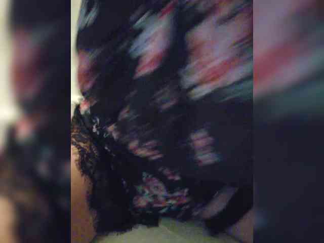 NotYourMuse1 webcam