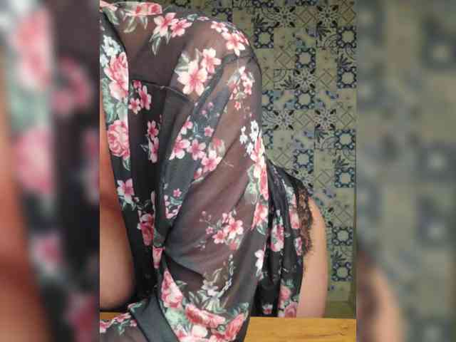 NotYourMuse1 webcam