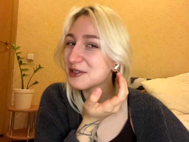 NorikoFalis live cam on BongaCams