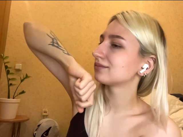NorikoFalis live cam on BongaCams