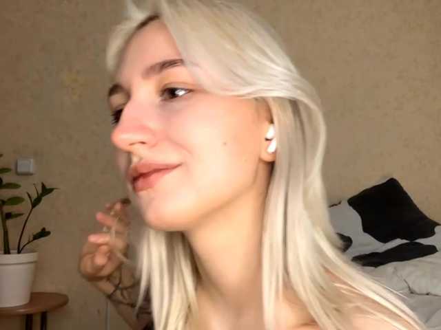 NorikoFalis live cam on BongaCams