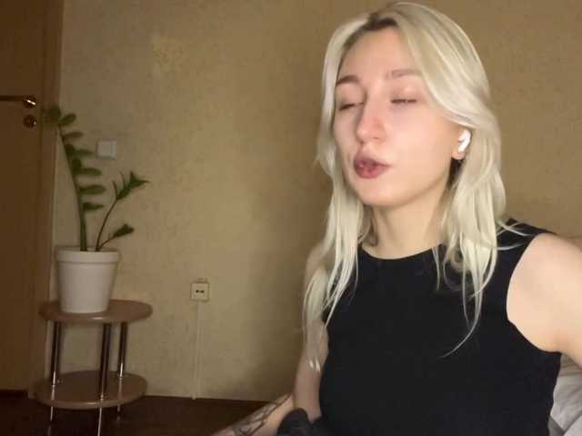 NorikoFalis live cam on BongaCams