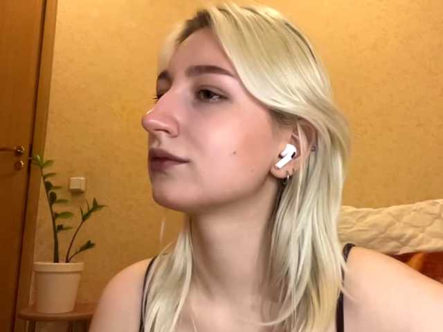 NorikoFalis live cam on BongaCams