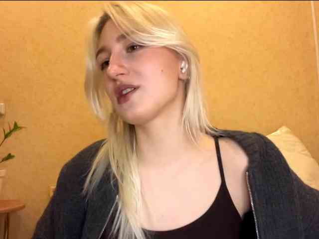 NorikoFalis's webcam live show