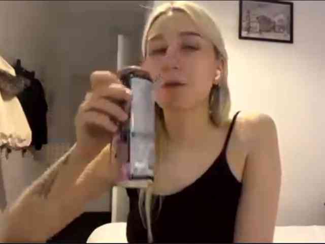 NorikoFalis webcam