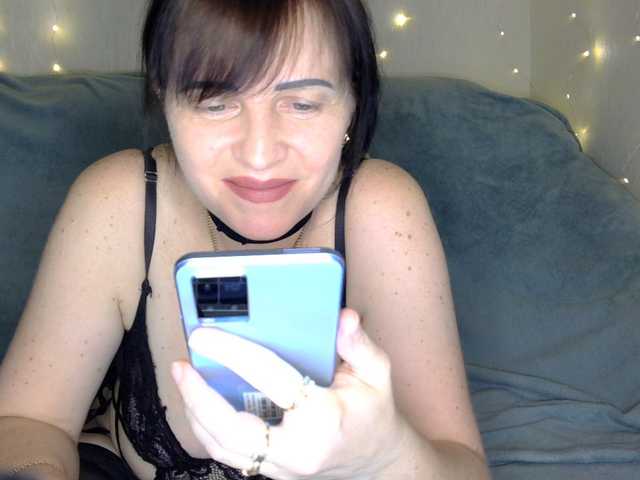 le modèle Tatiana35 est en webcam porno dans un show sur le site bongacams, il possède les tags suivants: White/Caucasian,Brunette,Shaved