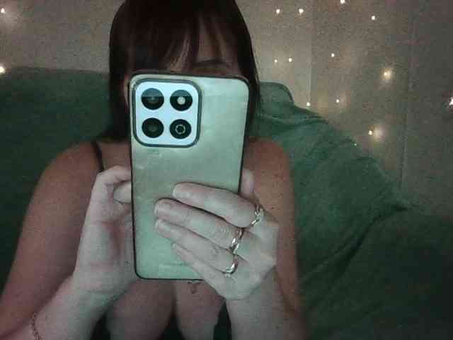 Tatiana35 webcam