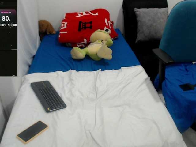 Laurafox live cam