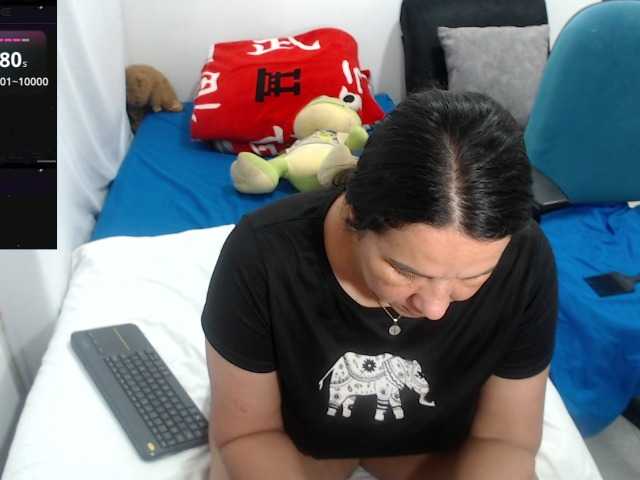 Laurafox live cam