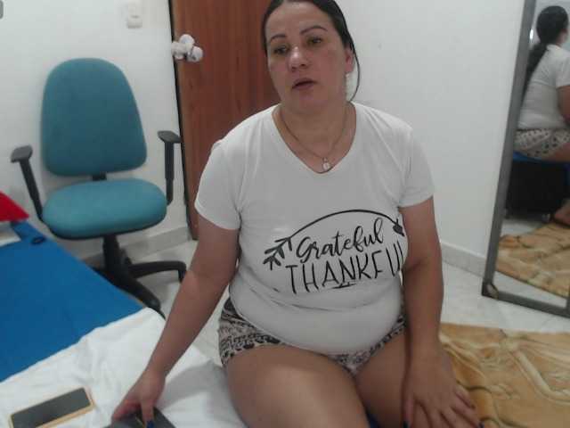 Laurafox live cam preview
