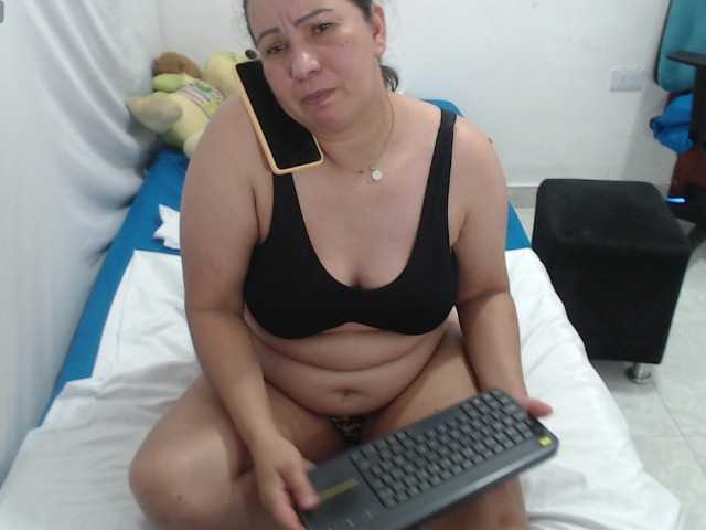 Laurafox webcam bongacams model stream image