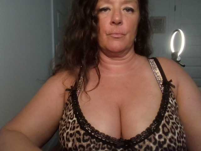 VestaVetiver live cam on BongaCams