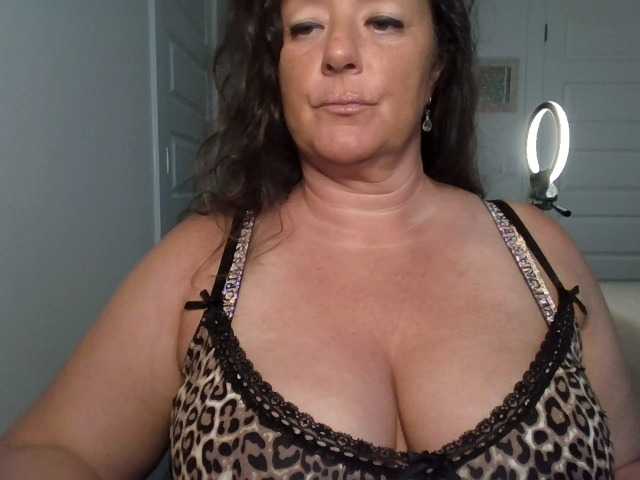 VestaVetiver live cam on BongaCams