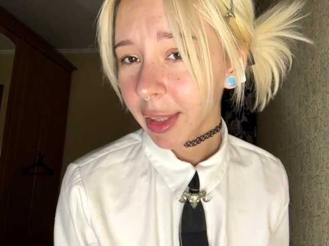AlishiaThorstad live cam on BongaCams