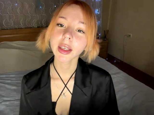 AlishiaThorstad live cam on BongaCams
