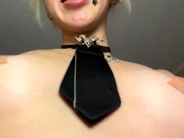 AlishiaThorstad live cam on BongaCams