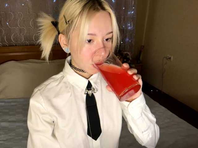 AlishiaThorstad live cam on BongaCams