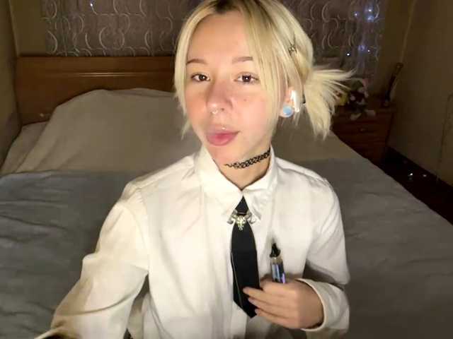 AlishiaThorstad live cam on BongaCams