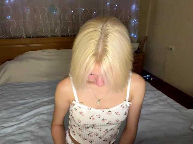 AlishiaThorstad live cam on BongaCams