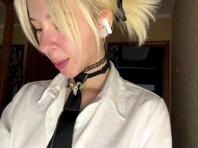 AlishiaThorstad live cam on BongaCams