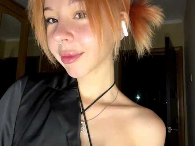 AlishiaThorstad live cam on BongaCams