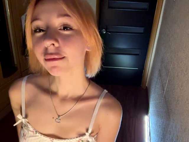 AlishiaThorstad live cam on BongaCams