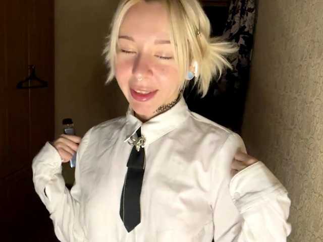 AlishiaThorstad live cam on BongaCams