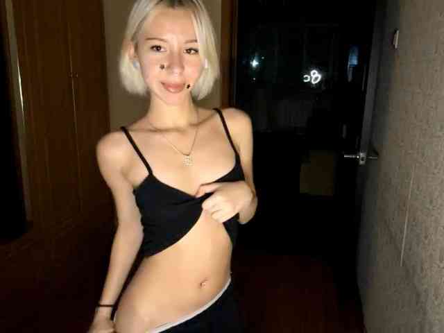 AlishiaThorstad webcam