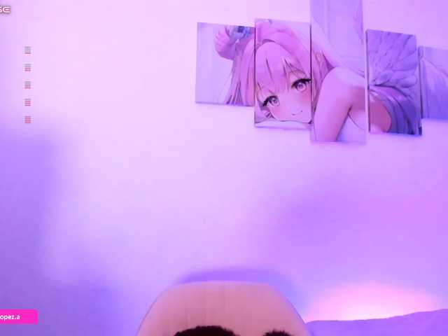 Emilylopez live cam on BongaCams