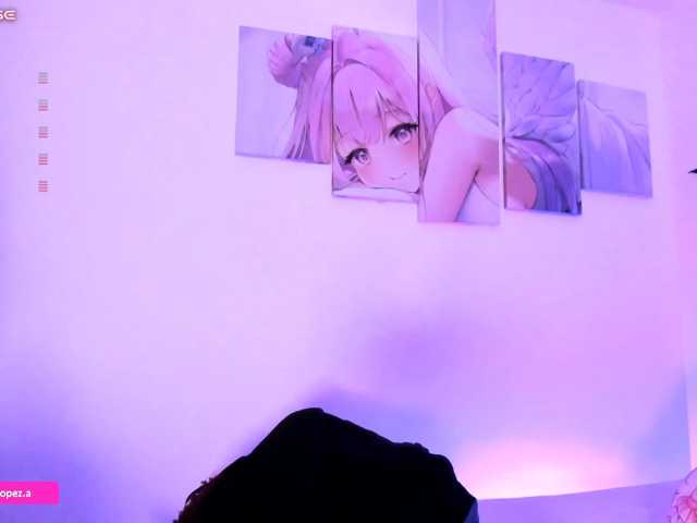Emilylopez live cam on BongaCams