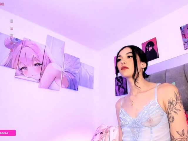 Emilylopez live cam preview