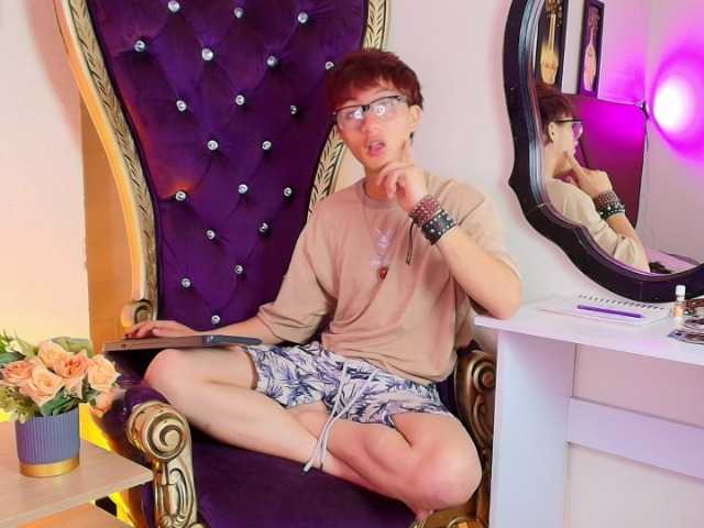 LiammDark live cam