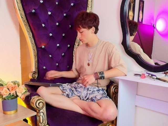 LiammDark live cam