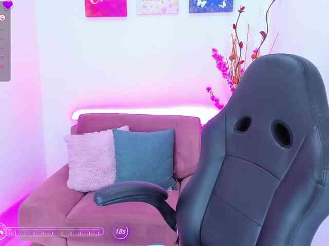 laiacollins webcam