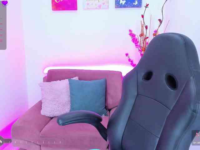 laiacollins webcam