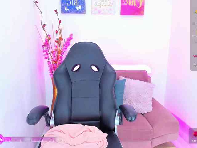 laiacollins webcam