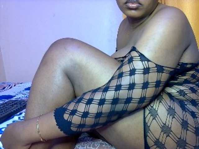 TrixieLana live cam on BongaCams