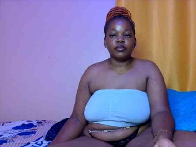 TrixieLana webcam