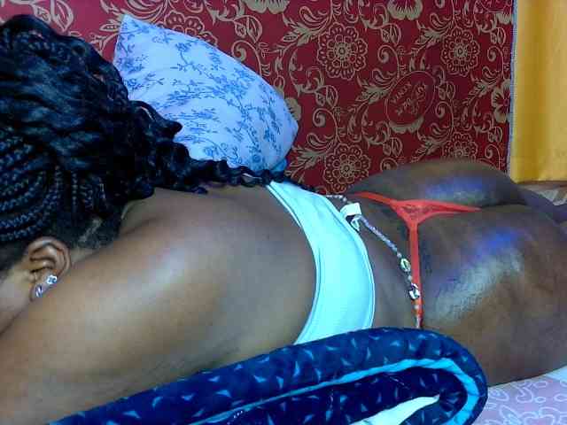 TrixieLana webcam