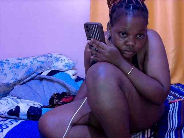 TrixieLana webcam