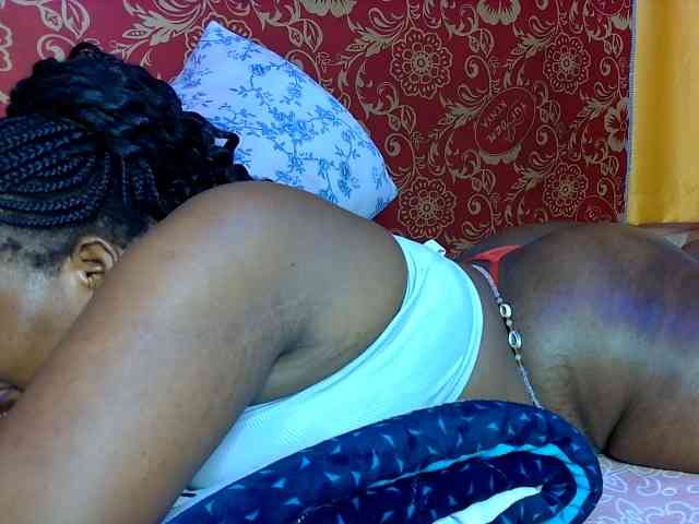 TrixieLana webcam
