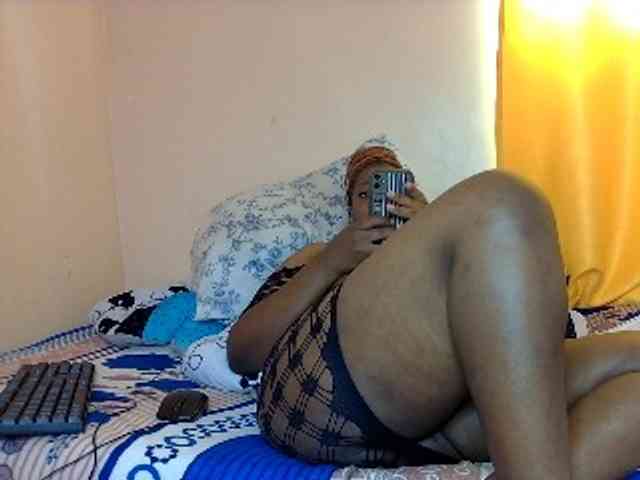 TrixieLana webcam