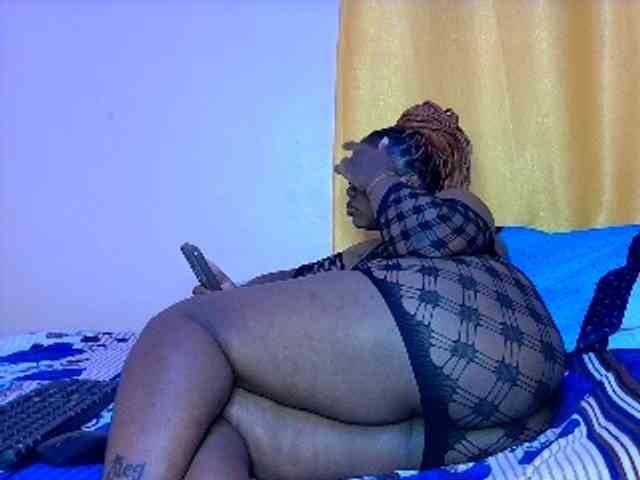 TrixieLana webcam