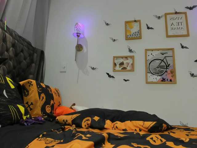 Diosaisis888 live cam on BongaCams